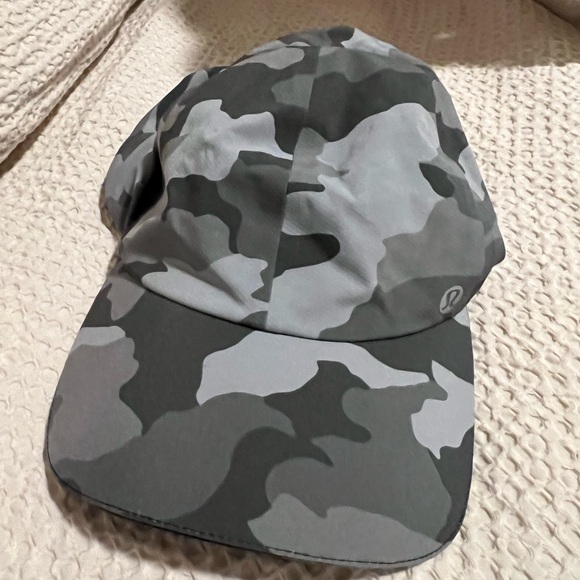 LuluLemon Athletic Hat Grey - Picture 3 of 5